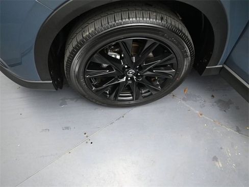 Used 2024 MAZDA CX-5 Carbon Edition image 40