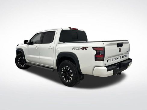 Used 2023 Nissan Frontier PRO-4X image 3