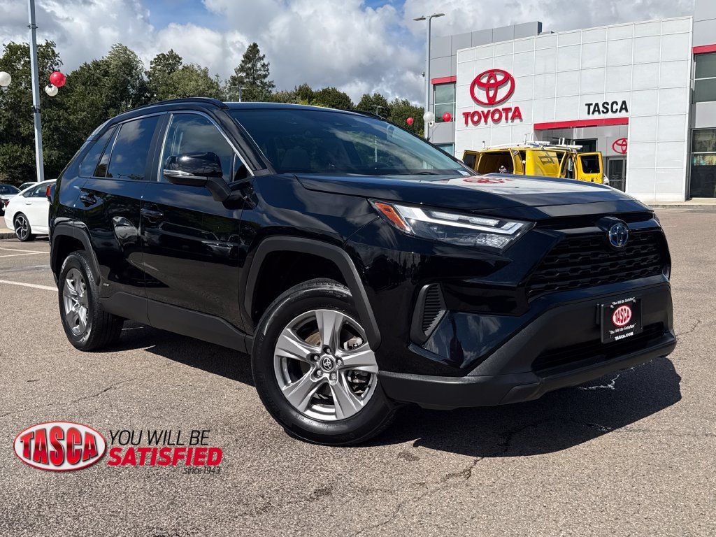 Used 2024 Toyota RAV4 XLE w/ Convenience Package AWD/4WD 360° Tour
