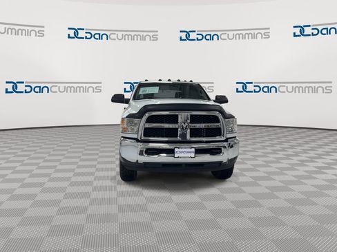 Used 2015 RAM 2500 Tradesman w/ Chrome Appearance Group AWD/4WD image 3