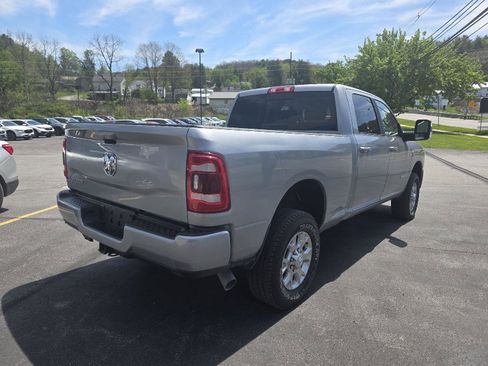 Used 2024 RAM 2500 Laramie w/ Safety Group AWD/4WD image 7
