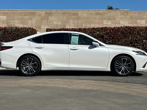 Certified 2025 Lexus ES 300h ES 300h w/ Premium Package image 3
