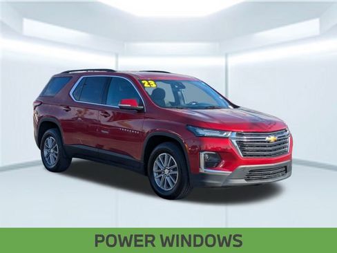 Used 2023 Chevrolet Traverse LT image 8