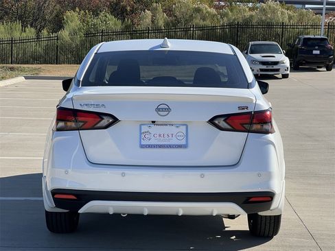 Certified 2025 Nissan Versa SR w/ Trunk Package image 5