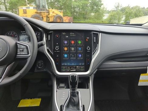 Used 2025 Subaru Outback Premium image 22