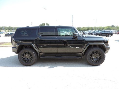 New 2026 GMC Hummer EV SUV image 4