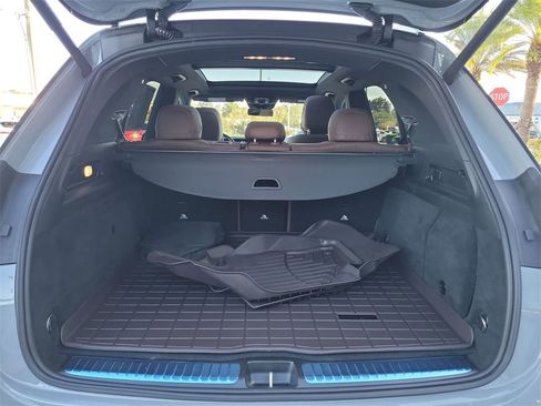 Used 2025 Mercedes-Benz GLE 450e 4MATIC image 11