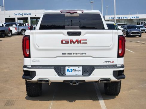 Used 2021 GMC Sierra 1500 AT4 w/ AT4 Premium Package AWD/4WD image 6