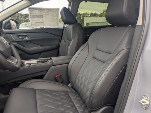 New 2026 Nissan Rogue Platinum w/ Platinum Premium Package image 14