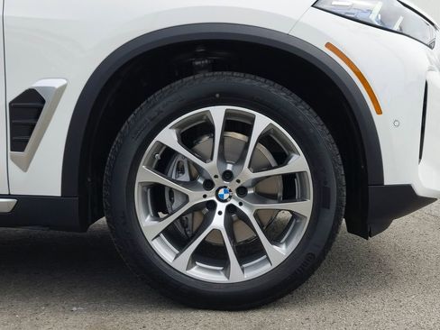 New 2026 BMW X5 sDrive40i w/ Parking Assistance Package RWD image 6
