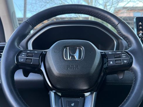 Used 2023 Honda Pilot Elite image 33