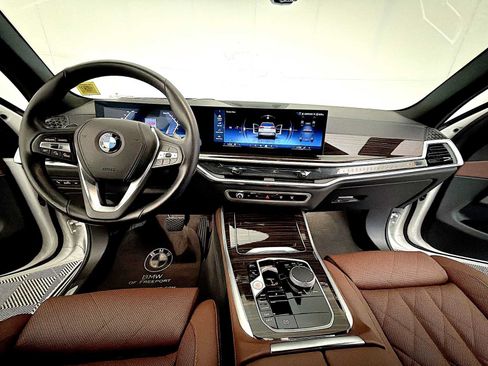 Used 2026 BMW X5 xDrive40i AWD/4WD image 12