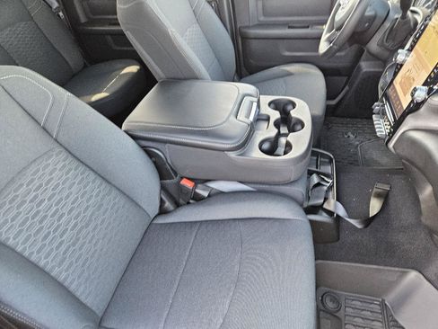 New 2026 RAM 2500 Tradesman AWD/4WD image 9