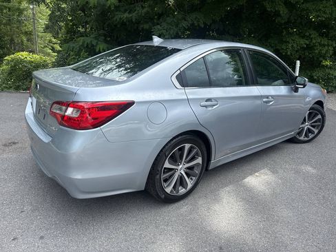 Used 2016 Subaru Legacy 2.5i Limited AWD/4WD image 6