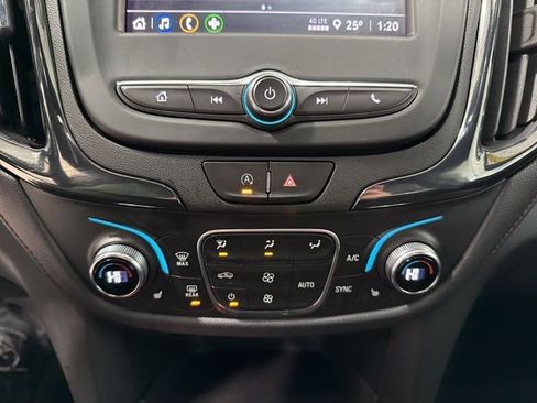 Used 2023 Chevrolet Equinox RS w/ LPO, Cargo Package image 18