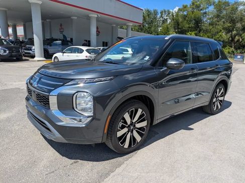 New 2026 Mitsubishi Outlander SEL FWD image 8