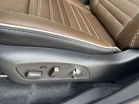 Used 2026 GMC Acadia Denali Ultimate w/ LPO, Floor Liner Package AWD/4WD image 19