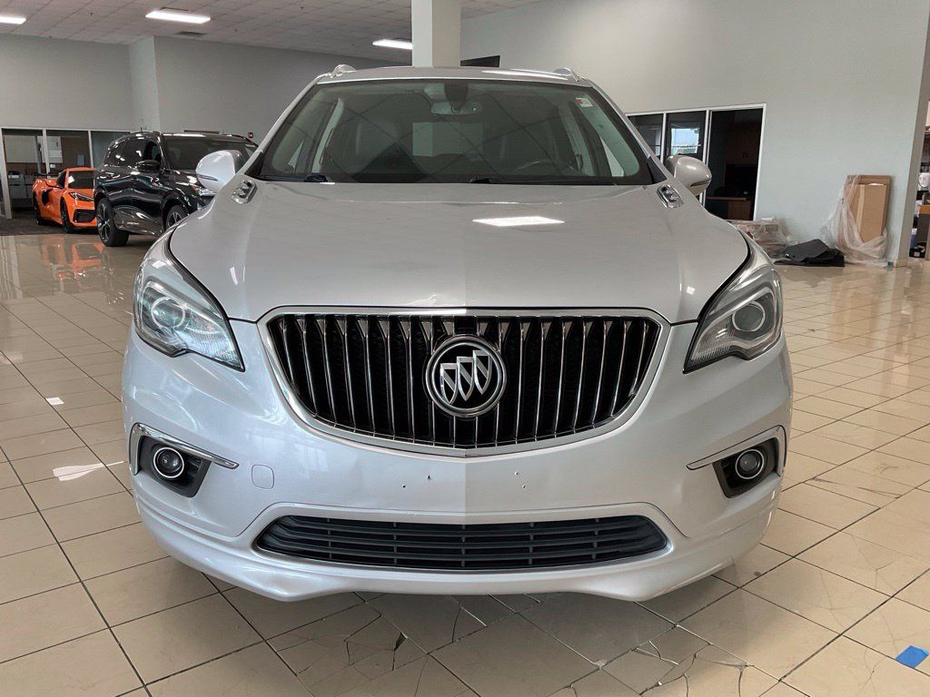 Used 2017 Buick Envision Essence AWD/4WD image 2