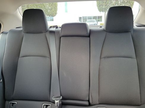 Used 2024 Toyota Corolla LE FWD image 21