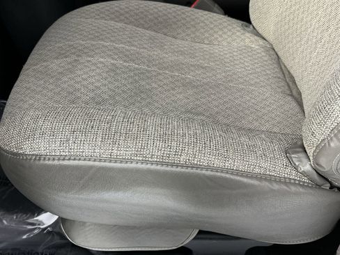 Used 2019 Chevrolet Express 3500 LT w/ LT Preferred Equipment Group RWD image 12