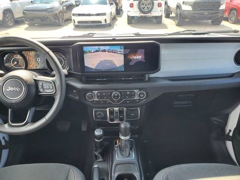 Used 2024 Jeep Wrangler Unlimited Sport AWD/4WD image 12