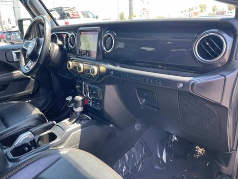 Used 2021 Jeep Wrangler Unlimited Rubicon w/ Trailer Tow Package image 29