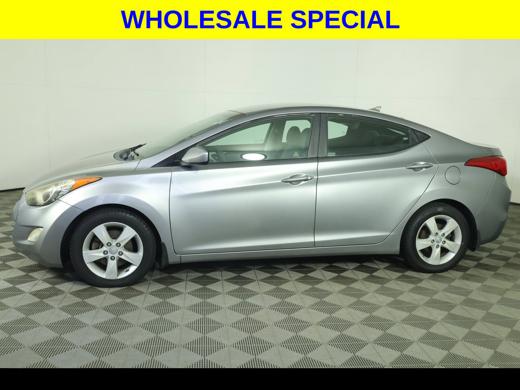 Used 2013 Hyundai Elantra GLS w/ Preferred Pkg FWD image 5
