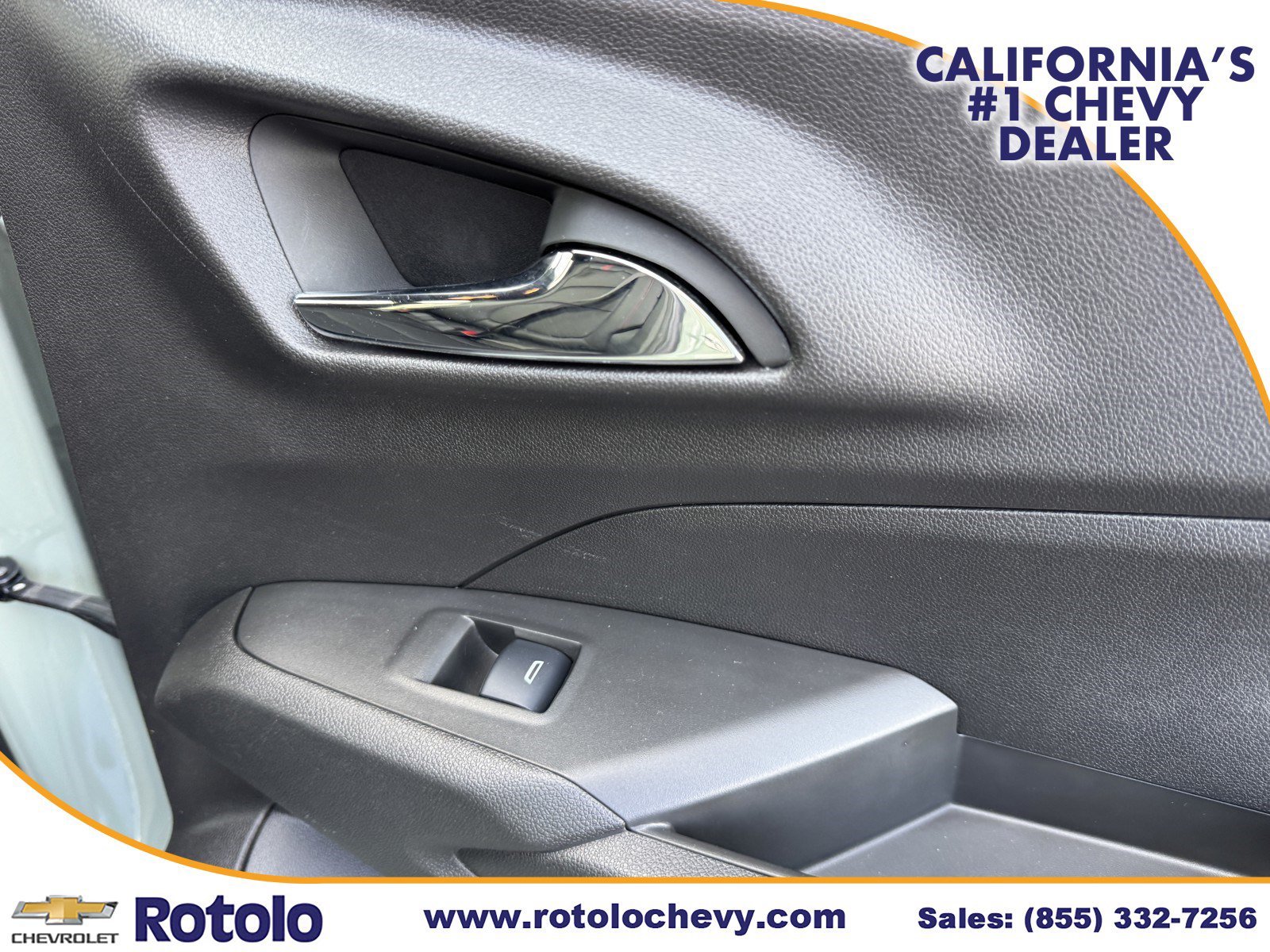 Used 2024 Chevrolet Trax RS w/ Sunroof Package FWD image 13