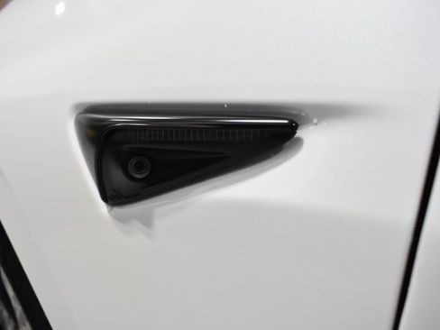 Used 2023 Tesla Model 3 Performance image 41