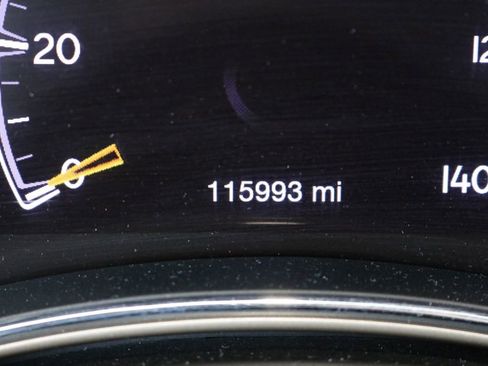 Used 2017 Jeep Grand Cherokee Limited w/ Luxury Group II image 17