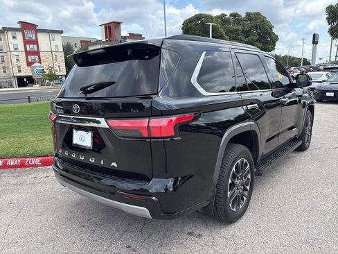 Used 2023 Toyota Sequoia Limited w/ Tow Technology Package RWD image 5