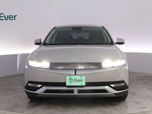 Used 2024 Hyundai Ioniq 5 SEL RWD image 12