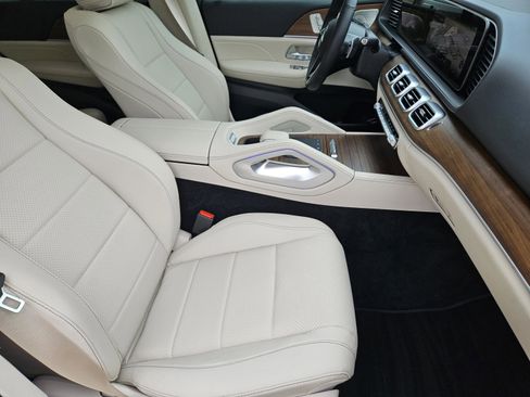 Certified 2026 Mercedes-Benz GLE 450 4MATIC image 6