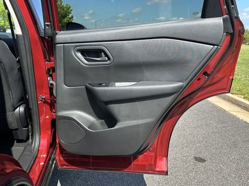 Certified 2025 Nissan Rogue S AWD/4WD image 18