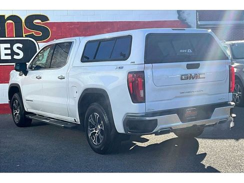 Used 2019 GMC Sierra 1500 SLT image 13