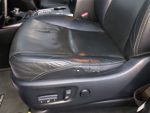 Used 2016 Toyota 4Runner Limited image 25