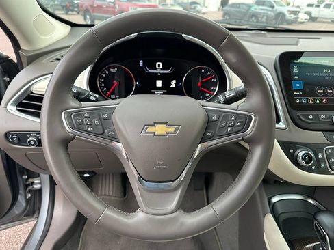 Used 2024 Chevrolet Malibu LT FWD image 14