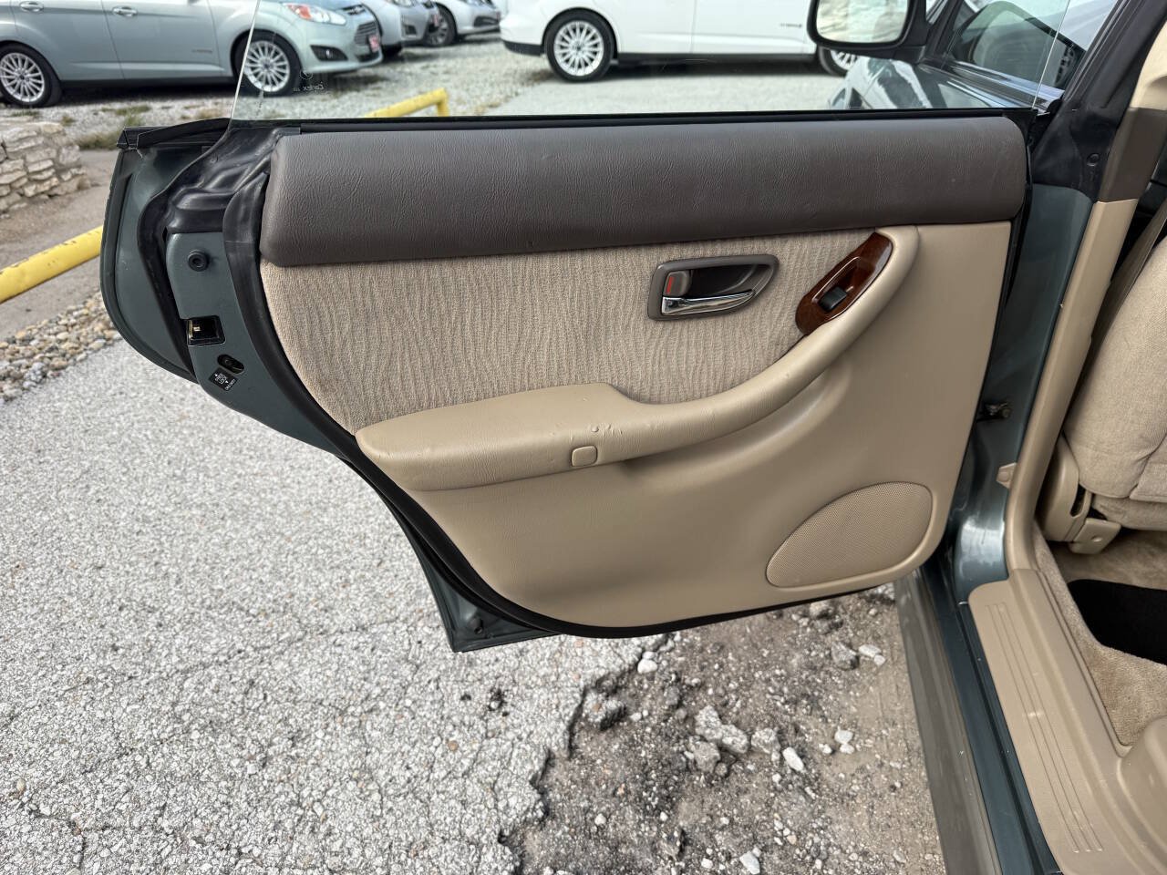 Used 2000 Subaru Outback Wagon AWD/4WD image 18