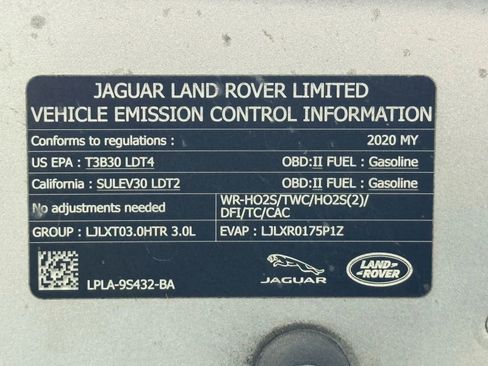 Used 2020 Land Rover Range Rover HSE image 50