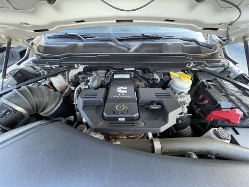 Used 2019 RAM 3500 Limited image 8