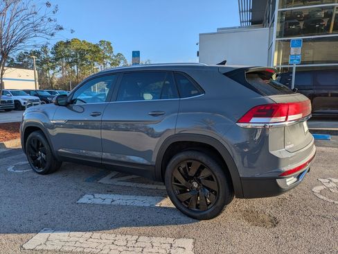 New 2026 Volkswagen Atlas Cross Sport SE AWD/4WD image 4