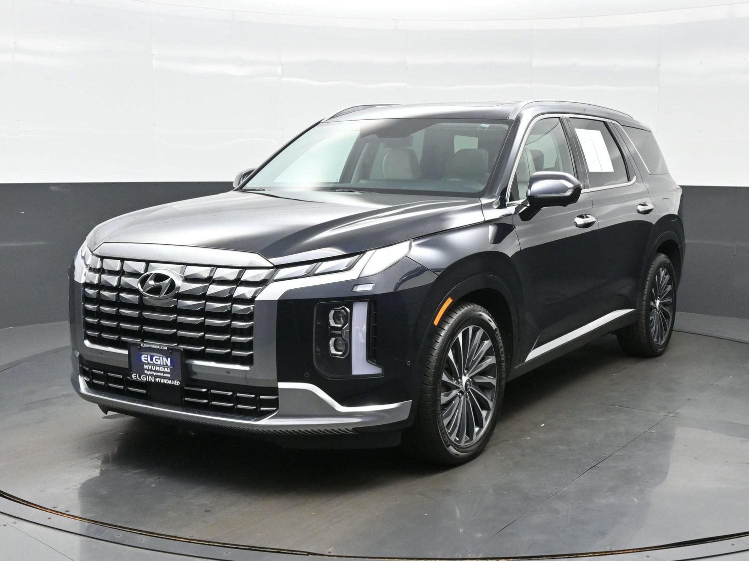 Certified 2024 Hyundai Palisade Calligraphy AWD/4WD image 1