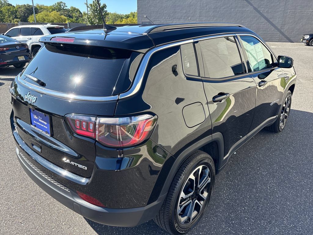 Used 2023 Jeep Compass Limited AWD/4WD image 24