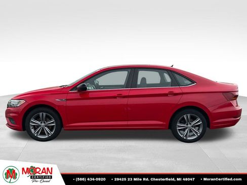 Used 2019 Volkswagen Jetta R-Line FWD image 2