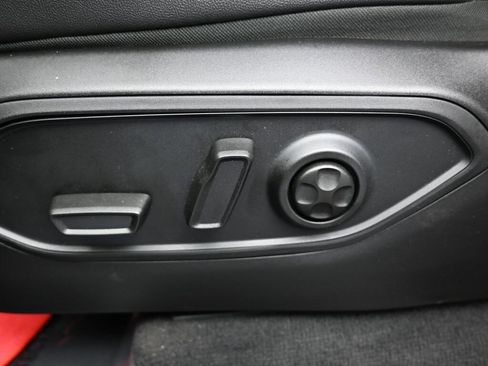 New 2025 Jeep Grand Cherokee Limited image 12