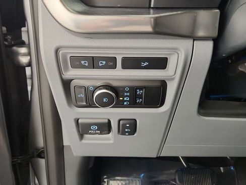 Used 2023 Ford F150 Lariat AWD/4WD image 24