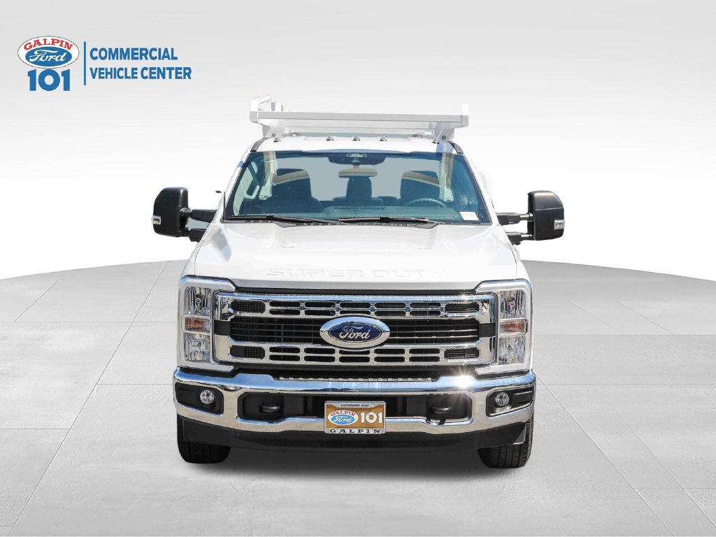 New 2025 Ford F350 XL w/ XL Chrome Package RWD image 2