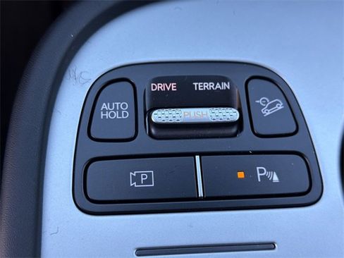 New 2026 Hyundai Ioniq 9 SEL image 17