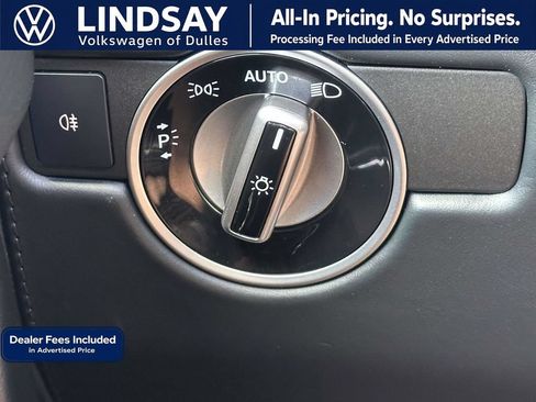 Used 2015 Mercedes-Benz G 63 AMG 4MATIC image 23