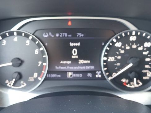 Certified 2024 Nissan Frontier SV w/ Technology Package AWD/4WD image 9